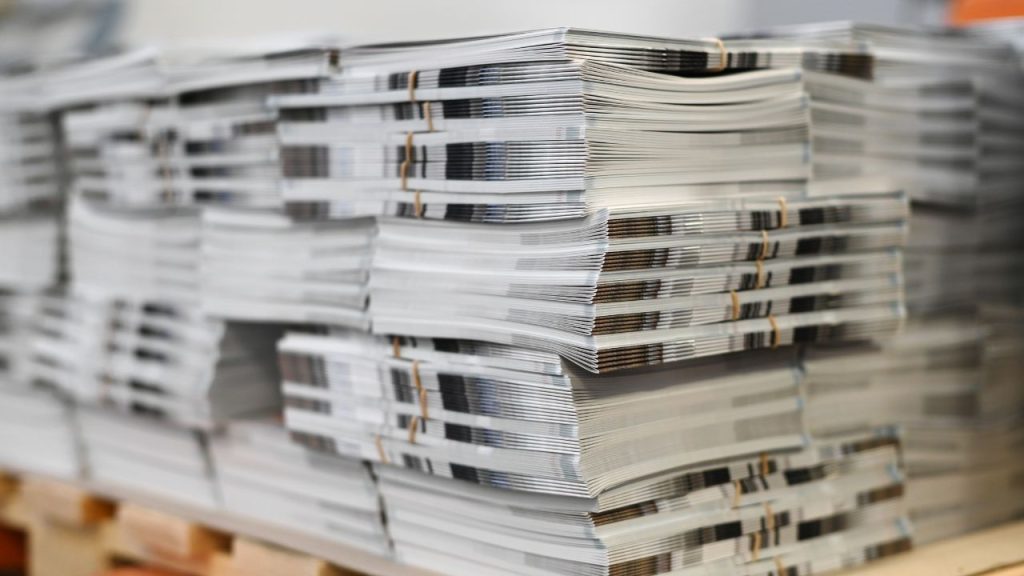 8 Reasons to Use a Booklet Printing Service for Your Brand